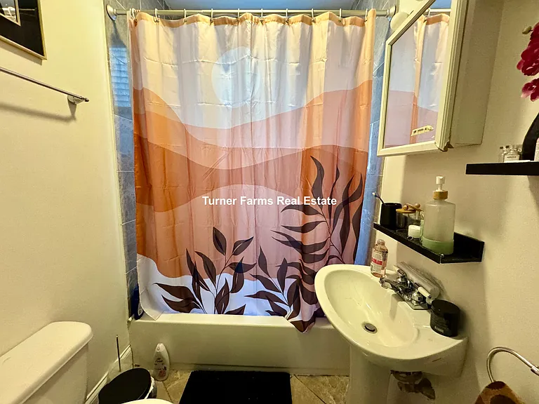 731 Parker St #5 — Photo 9