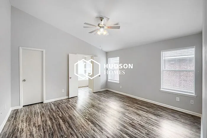 2519 Braley Park Ln — Photo 11