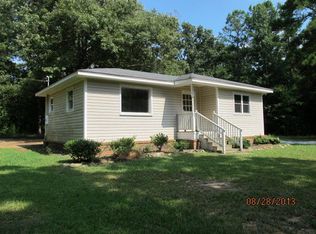 183 Good Hope School Rd, Ward, SC 29166