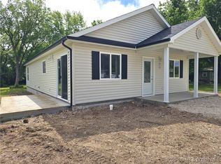 810 Colorado Ave, Eldon, MO 65026