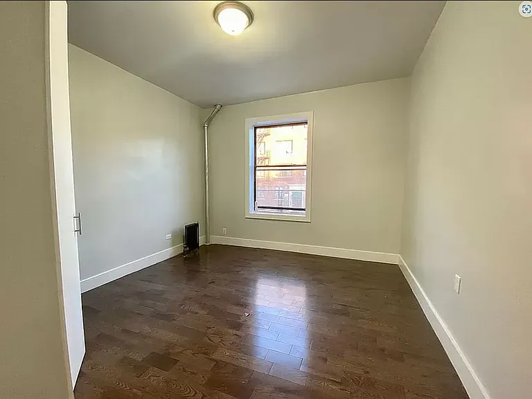 10 Vermilyea Ave #4D — Photo 3