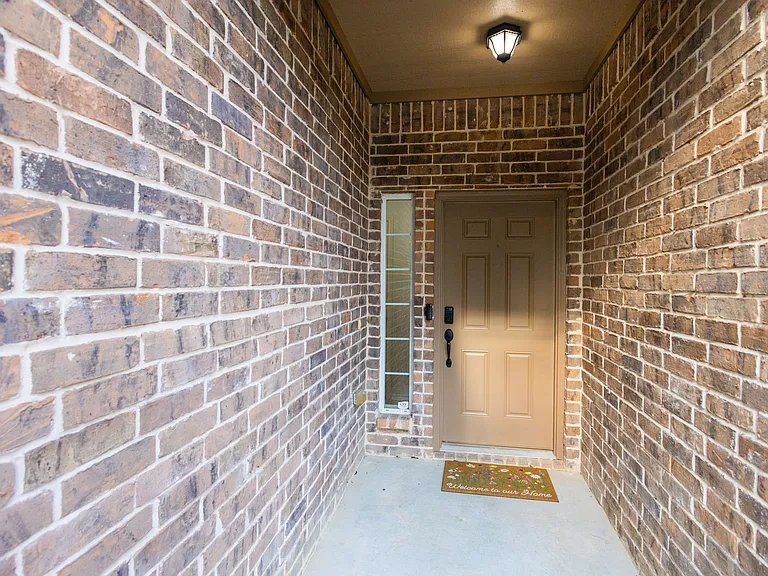 154 Castleridge Dr #B — Photo 24