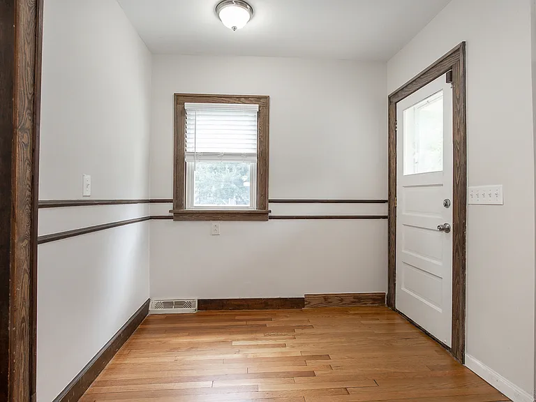 912 Cambridge Rd #B — Photo 14