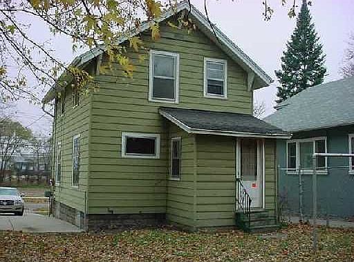 2nd image of 1506 Ballard St