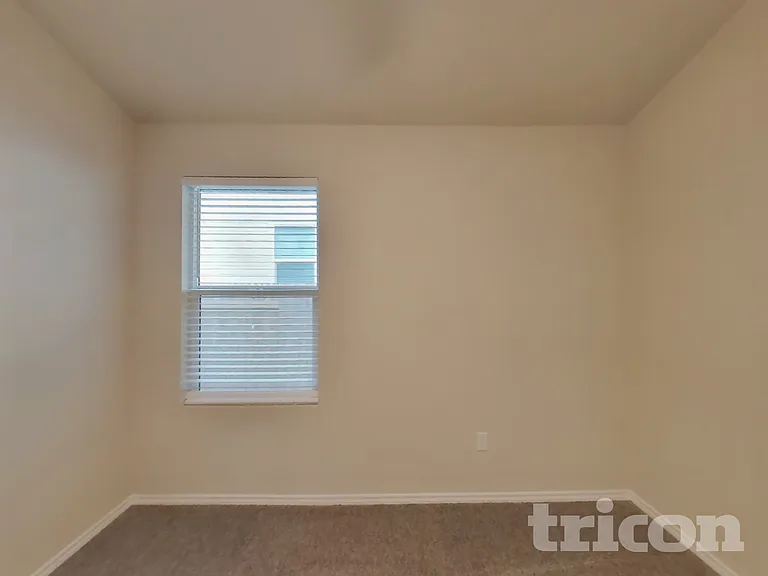 5209 Sidesaddle Dr — Photo 11