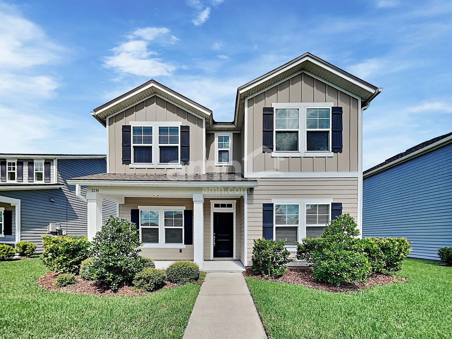 3 bed, 2.5 bath, 2022 sqft, $2,280 — Photo 1