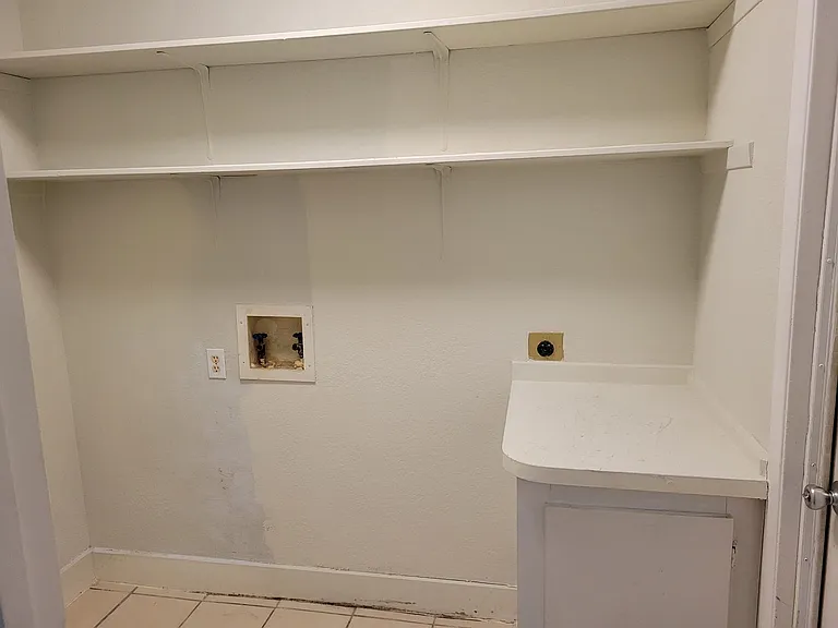 1513 Purdue Cir — Photo 4