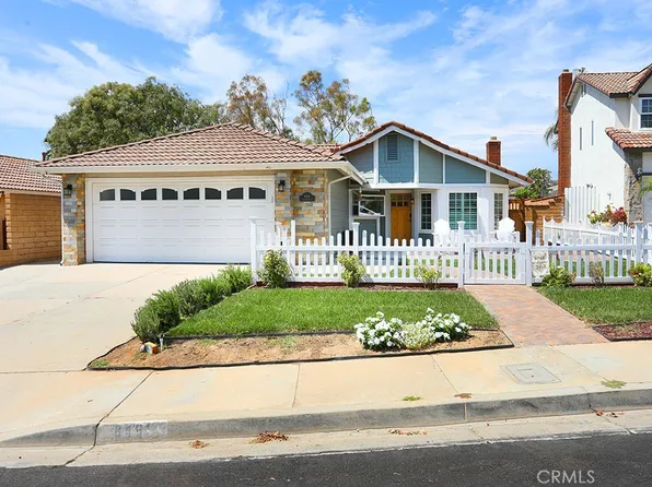 8491 E Frostwood St, Anaheim, CA 92808