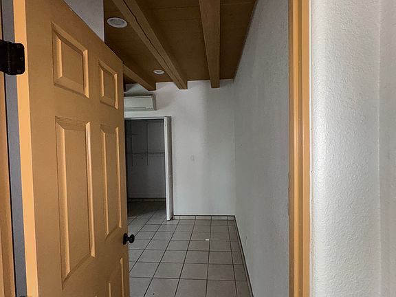 4th image of 1209 Coriander Rd Unit B