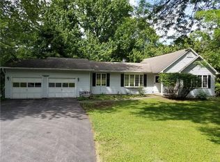 5546 N Burdick St, Fayetteville, NY 13066
