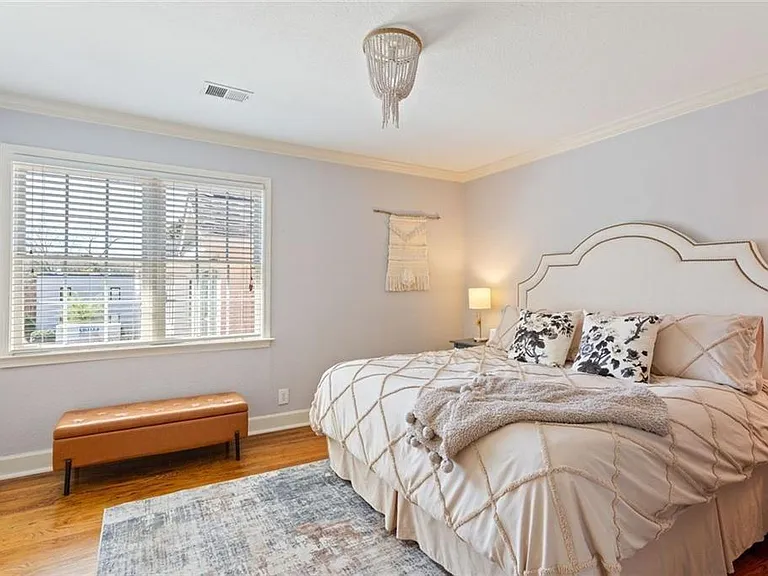 115 Peachtree Memorial Dr NW #C3 — Photo 22