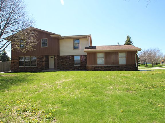 5th image of 3265 W Southwood Dr
