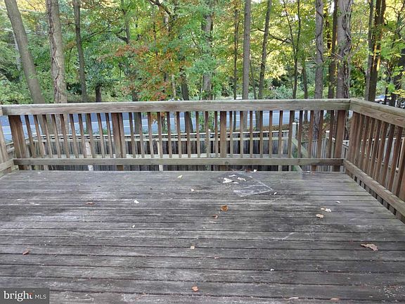 3rd image of 3061 White Birch Ct