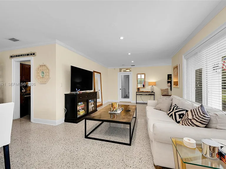8141 SW 62nd Ct — Photo 13