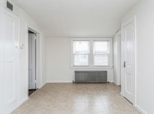 100 Hunter St, Lodi, NJ 07644