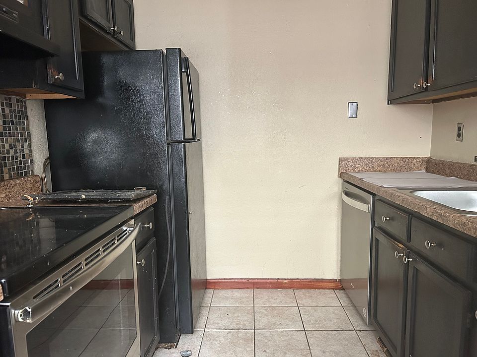 1st image of 4460 Hulen Cir W