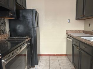 4460 Hulen Cir W, Fort Worth, TX 76133