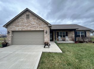 3825 E Killarny Ct, Cloverdale, IN 46120