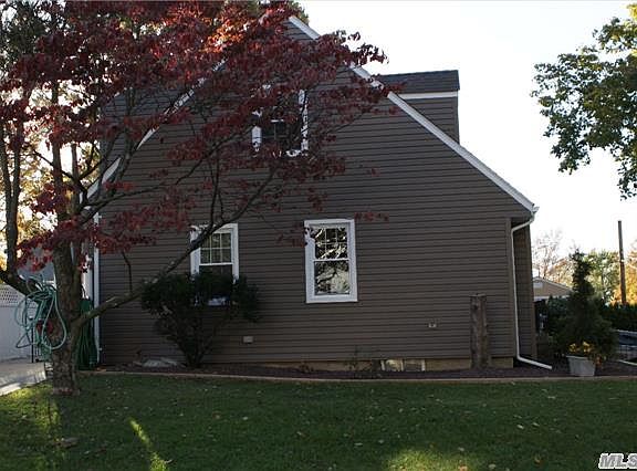 3rd image of 20016 22nd Ave