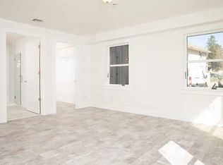 121 Rombout Ave, Beacon, NY 12508