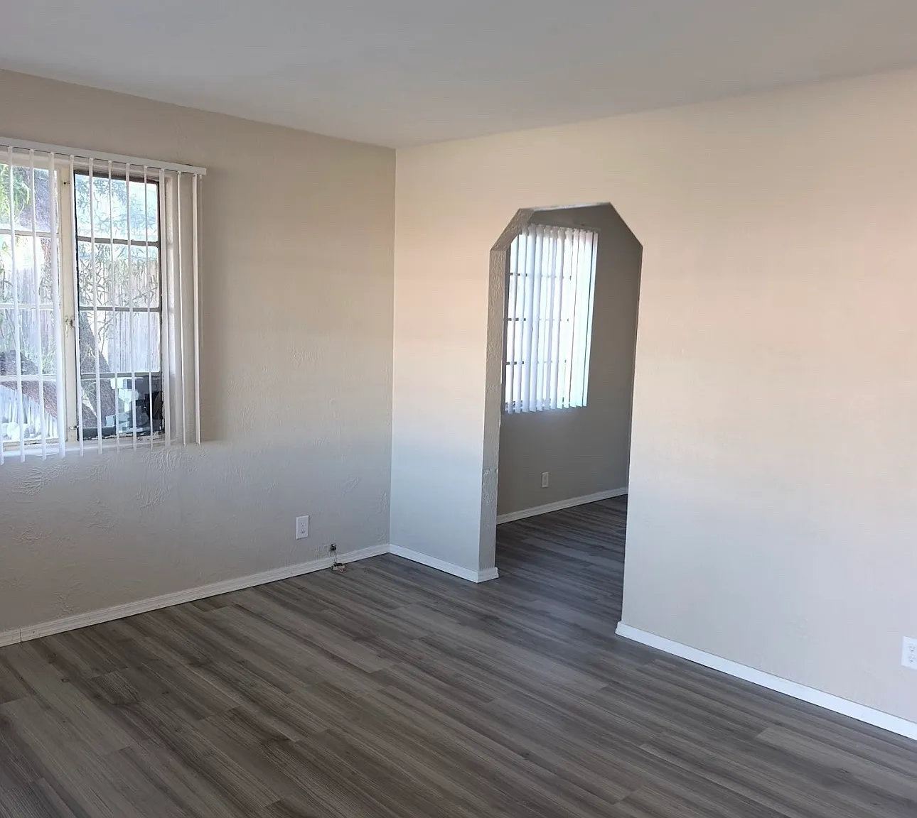 2 bed, 1.5 bath, $1,250 — Photo 1
