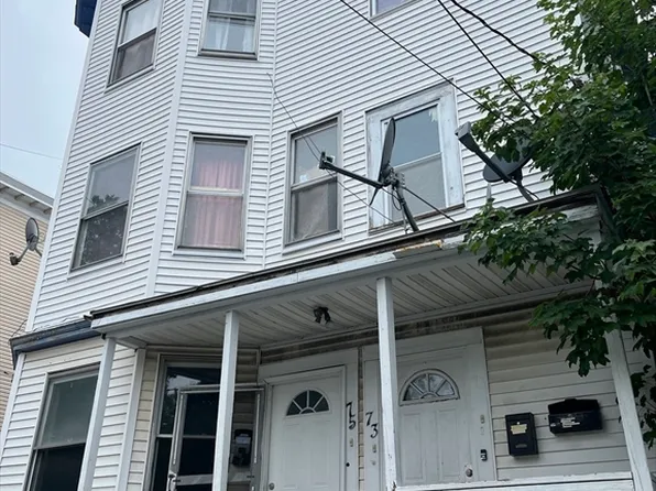 73 Woodman St, Lynn, MA 01905