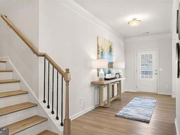 2nd image of 160 Hadley Way