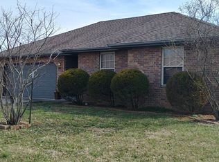 1108 Melton Ave, Ozark, MO 65721