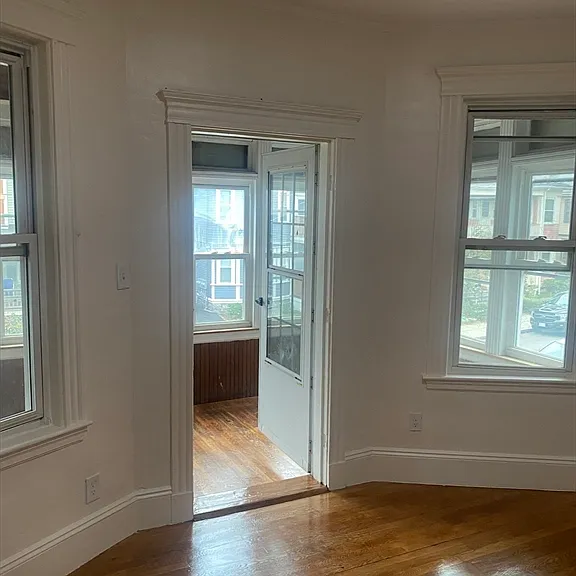 11 Pasadena Rd #2 — Photo 3