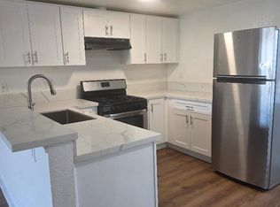 4326 W 142nd St APT 8, Hawthorne, CA 90250
