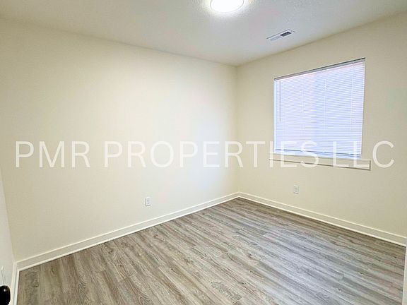 2nd image of 5211 Lake Ave
