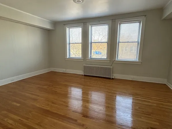 337 Broad Ave Floor 2, Leonia, NJ 07605