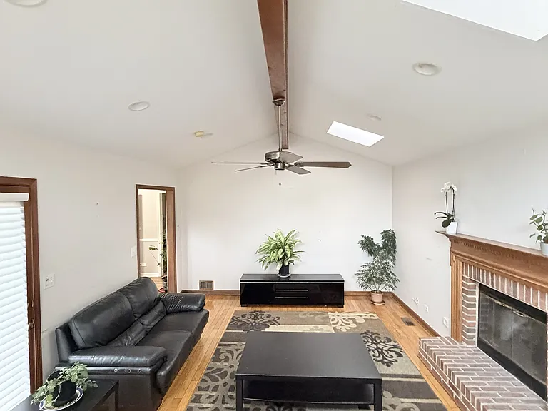 361 Chicory Ln — Photo 20
