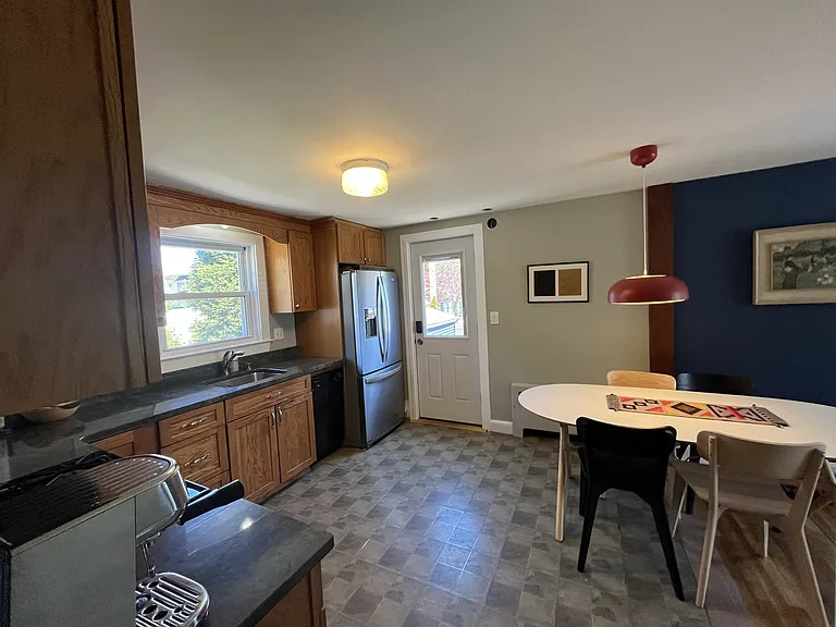 106 Centre St — Photo 13
