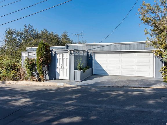 2nd image of 3244 Wrightwood Dr