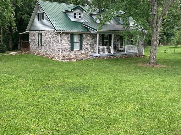 2nd image of 217 Tanglewood Dr