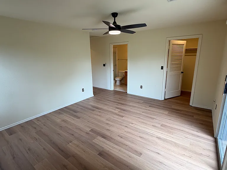 4314 Lynbrook Loop #2 — Photo 25