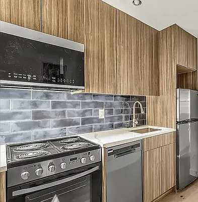 Rented by Avenues Real Estate | media 2