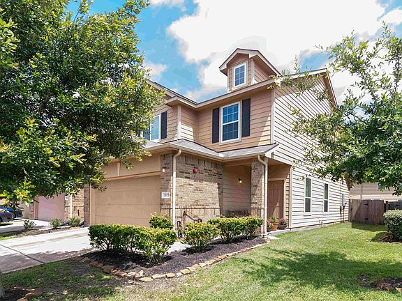 5th image of 3822 Lexington Grove Ct