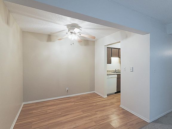 5th image of 2901 N 56th St #2X2A