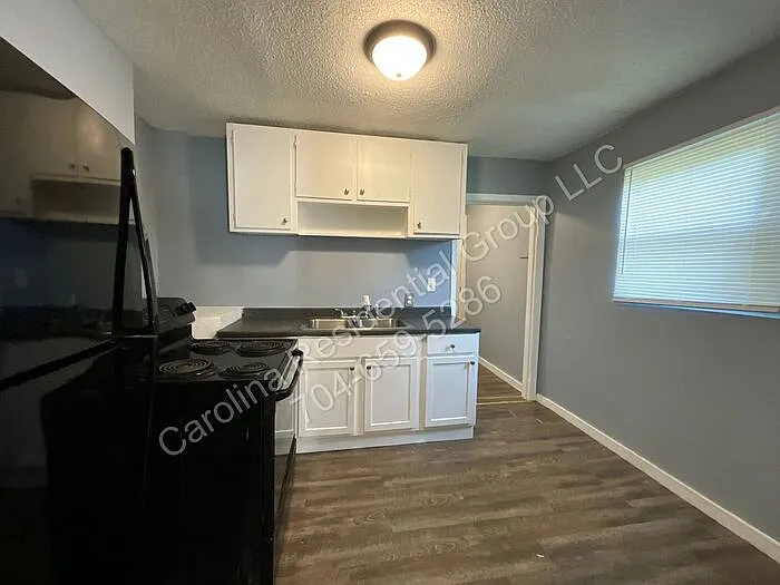 540 Washington St #1 — Photo 6