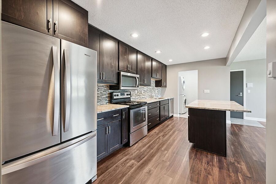 1st image of 4109 Harvest Ln #8