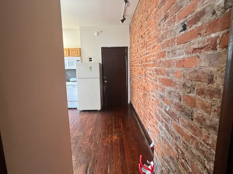 849 N 26th St #2R — Photo 9