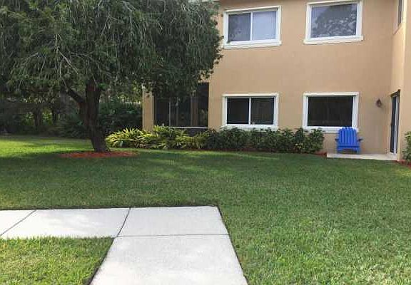 Home For Sale In Pga Village