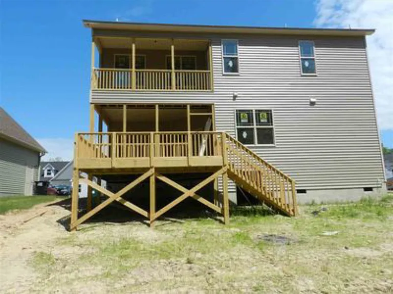60 Diamond Hill Cir — Photo 2