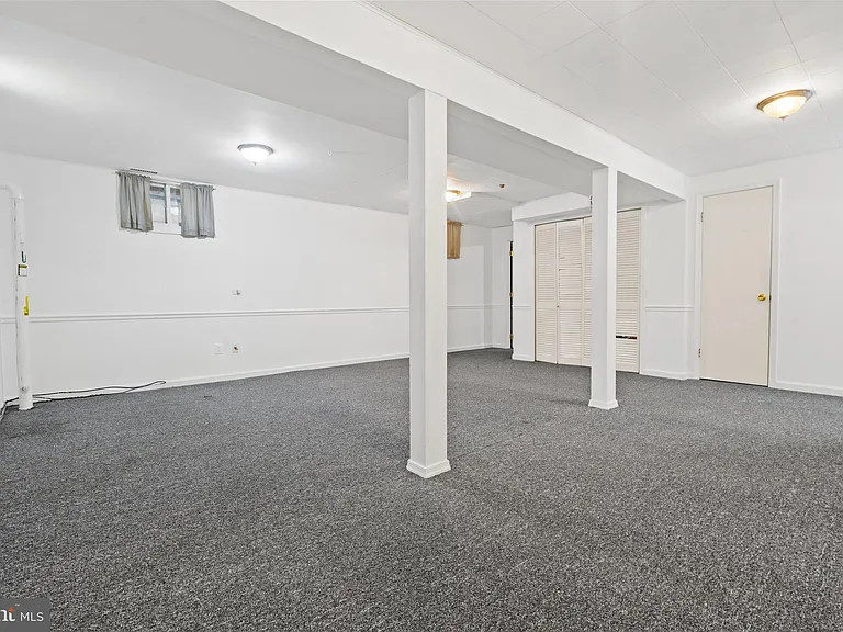 13604 Wisteria Dr — Photo 29