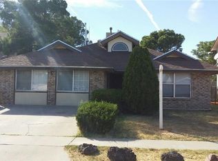 10903 Yogi Berra Dr, El Paso, TX 79934