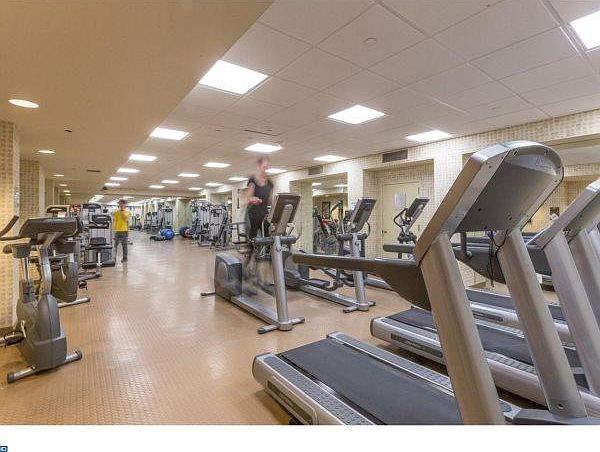 2nd image of 2601 Pennsylvania Ave APT 931