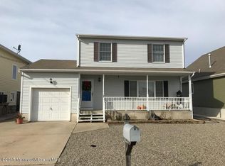 48 E Lagoona Dr, Brick, NJ 08723