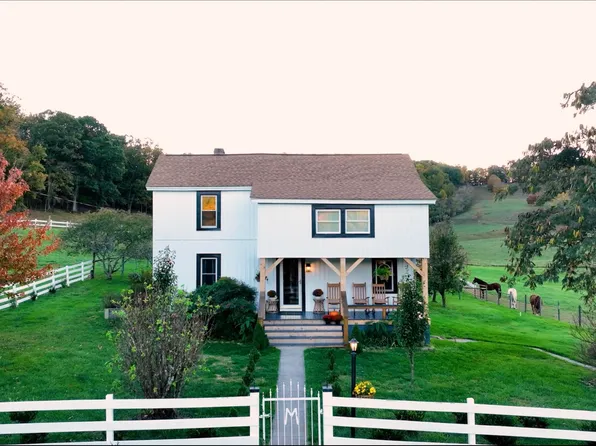 75 Margarets Ln, Lexington, VA 24450